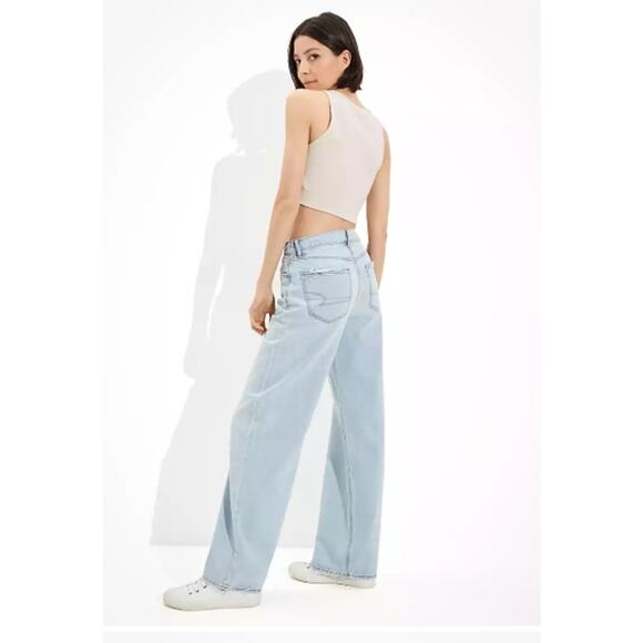 American Eagle Outfitters Denim - American Eagle Lowrise Baggy Wide Leg Skater Jean 18 Light Denim Distress NEW